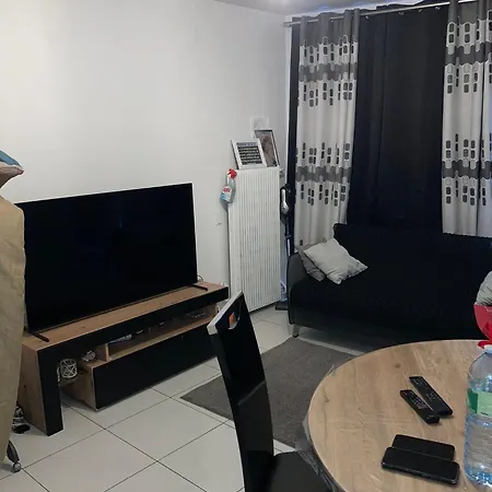Belle Chambre A Louer * Sevran